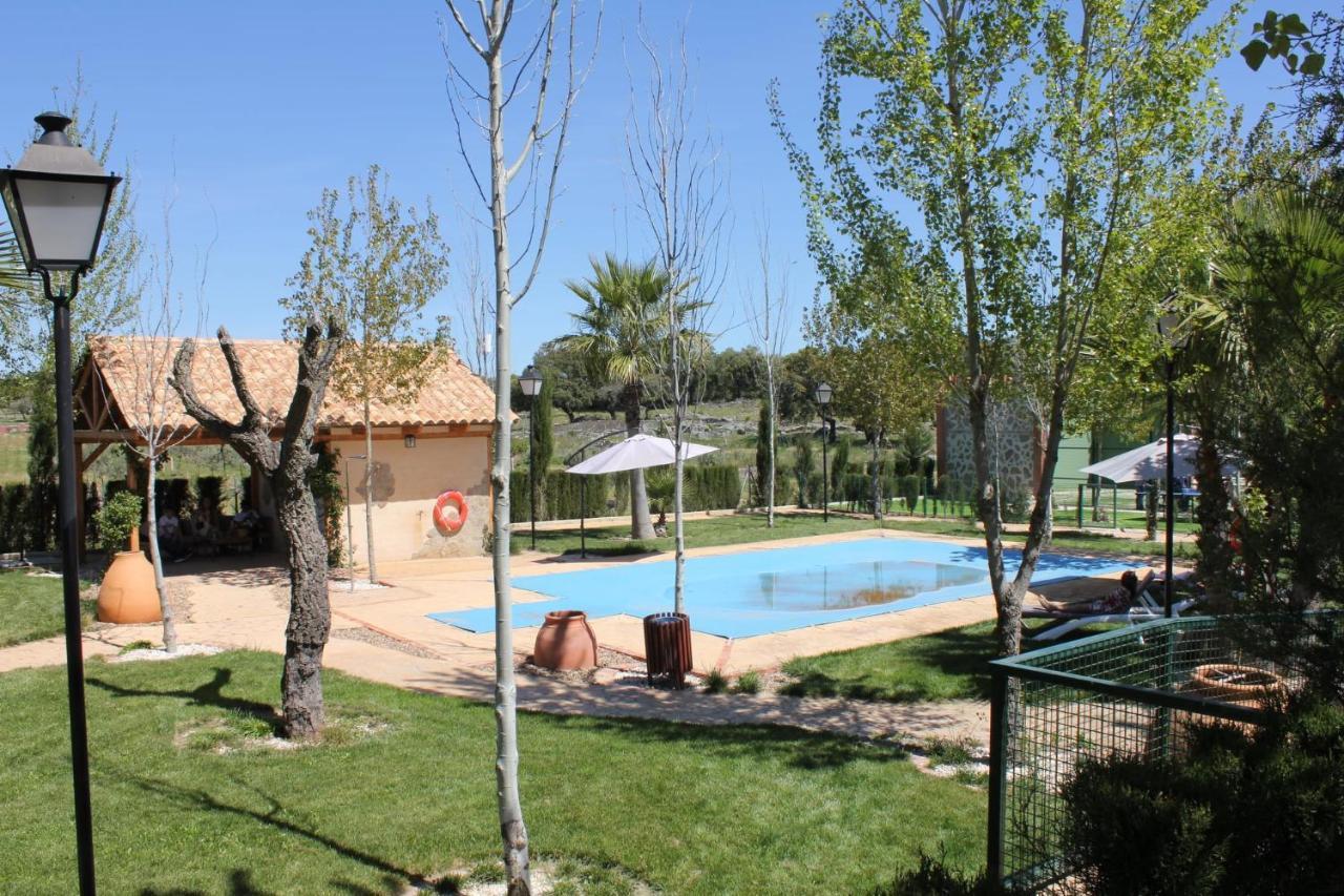 Complejo Rural La Paloma Hotel Arroyo de la Luz Exterior photo